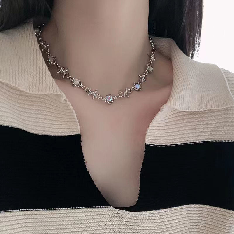 Luxury Liquid Opal Stone Necklace Ladies Ins Hip-Hop Necklace Advanced Design Sense Niche Collarbone Chain