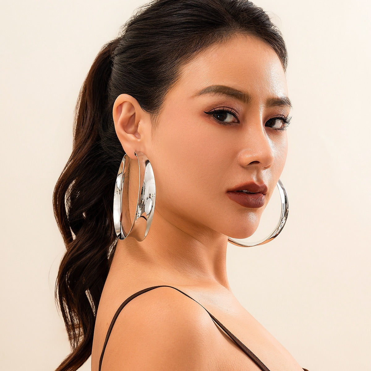 Large hoop earrings for women hollow shiny earrings